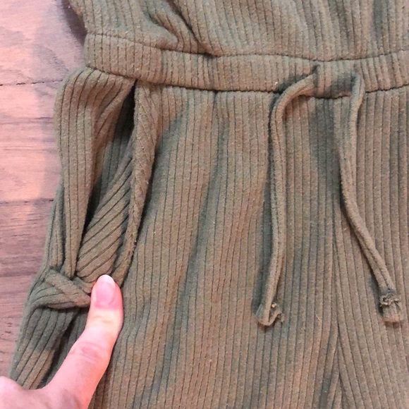 Olive Green Romper - Picture 3 of 3